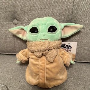 NWT Star Wars Mandalorian The Child 8" BABY YODA